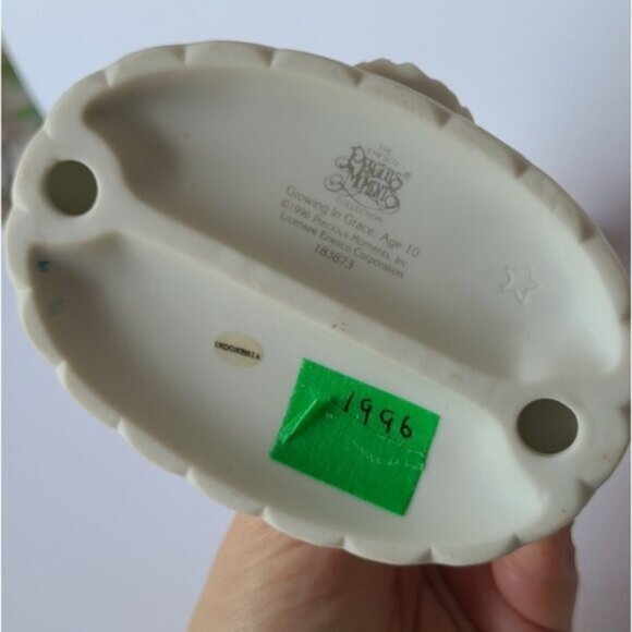 Vintage 90s Precious Moments Growing In Grace 10 Years Old Collectible Figurine - Picture 9 of 9